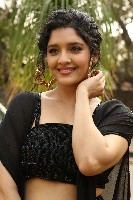 Ritika Singh at Valari Trailer Launch